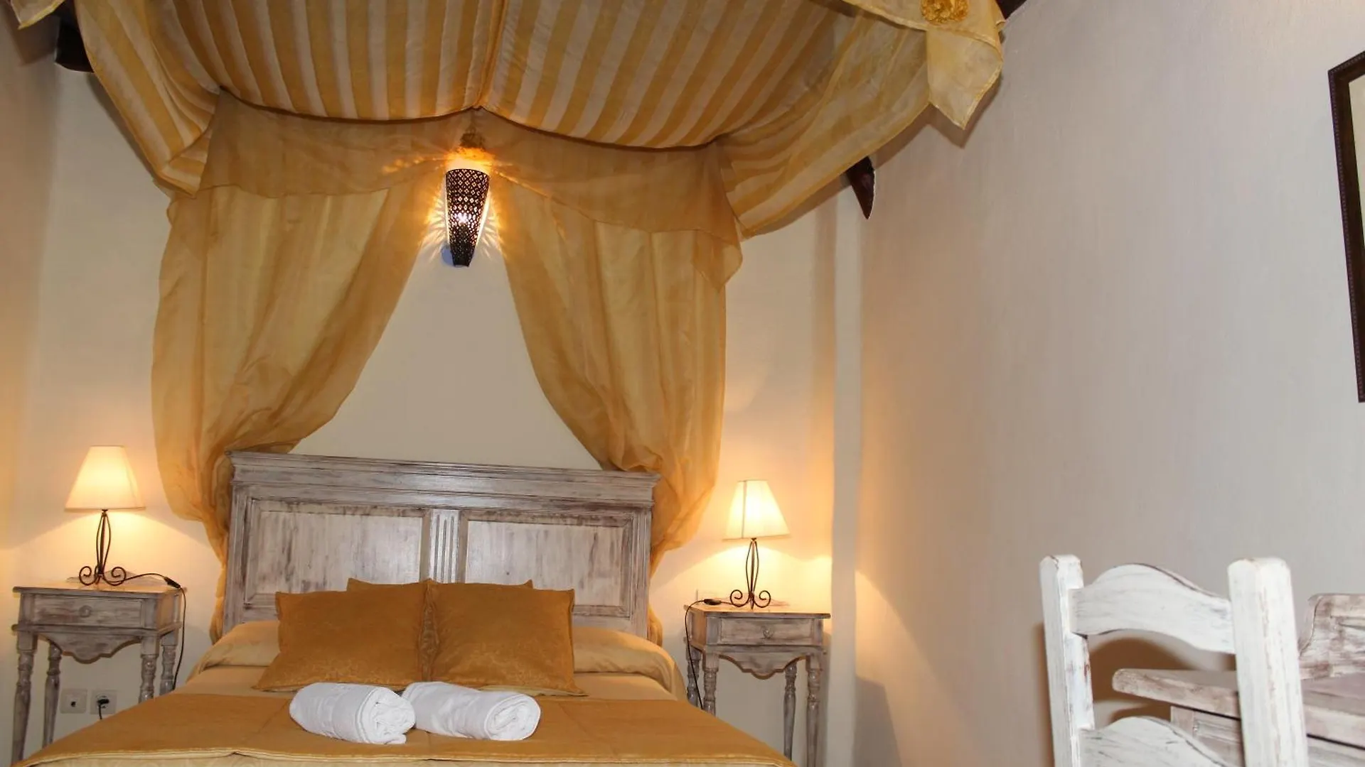 Hotel Rural Los Jarales Istan