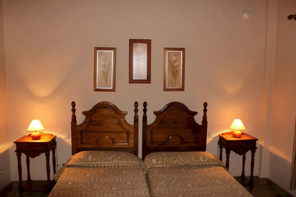 Hotel Rural Los Jarales Istan