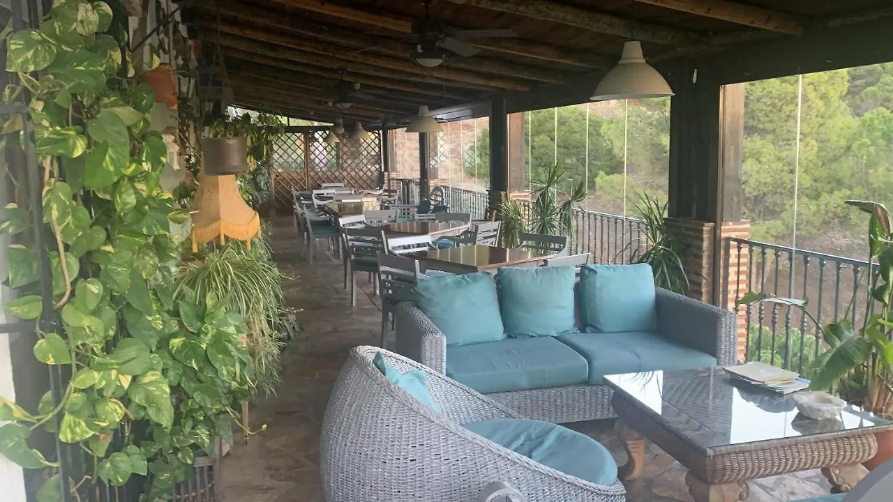 Hotel Rural Los Jarales Istan
