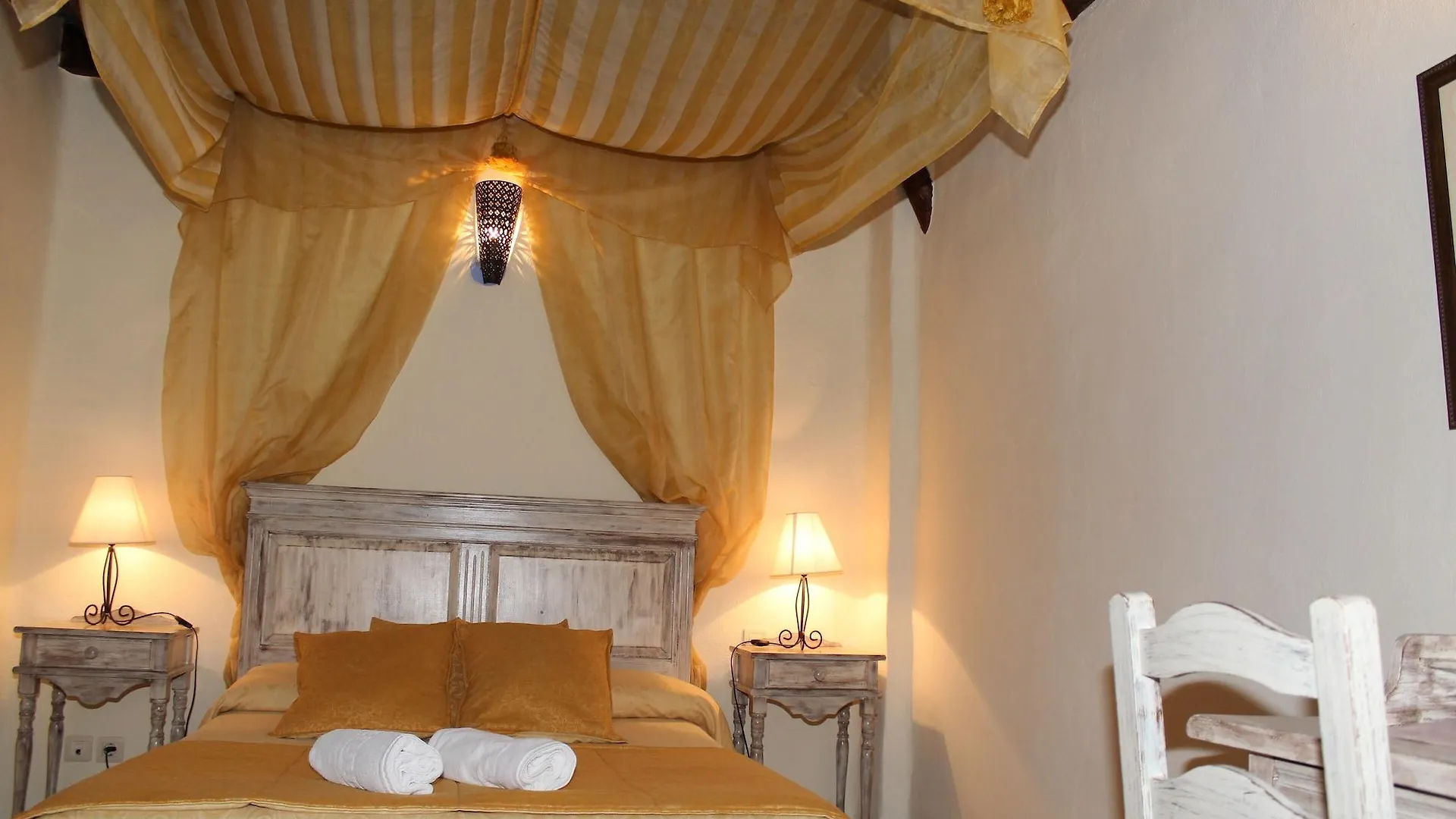 Hotel Rural Los Jarales Istan 2*,  Spain