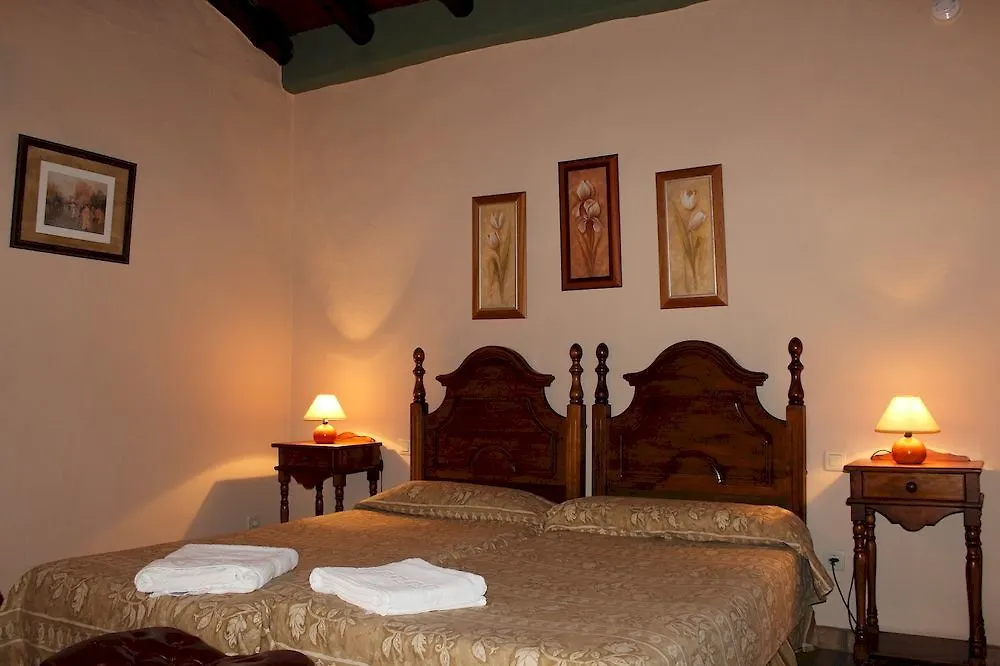 Hotel Rural Los Jarales Istan
