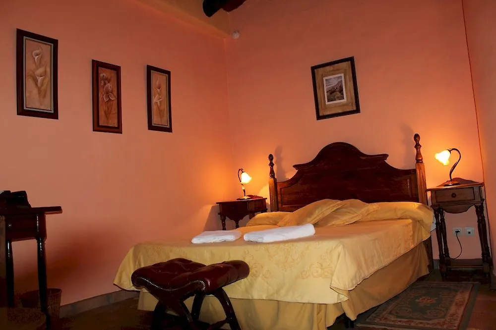 Hotel Rural Los Jarales Istan